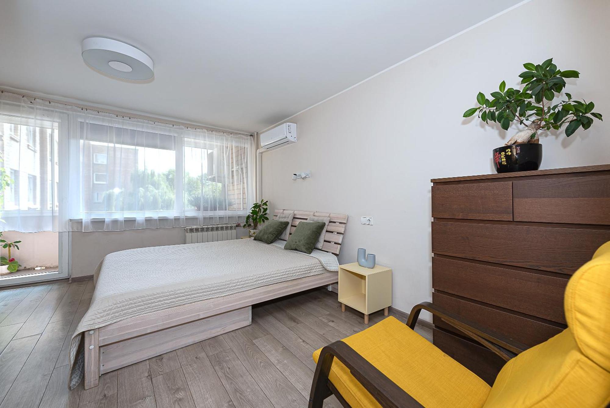 Algirdo Apartments, Self Check-In, Free Private Parking Wilno Zewnętrze zdjęcie